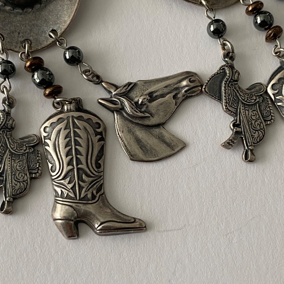 Vintage Statement Western Charm Dangling Hook Earrings Tarnished Silver Tone - Picture 5 of 7